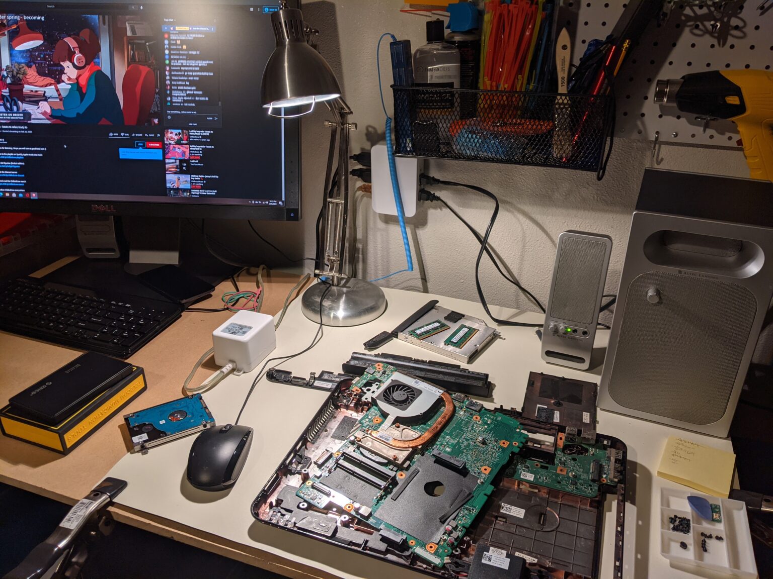 Data recovery, hard drive upgrade, and heat paste replacement of laptop